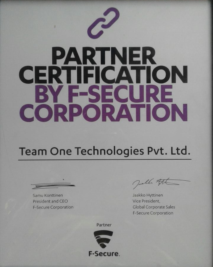 Team One award and recognition 05